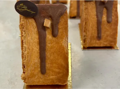 Gâteaux personnalisés réalisés par vote pâtissier La Boulange à Nouzilly, près de Monnaie (37)